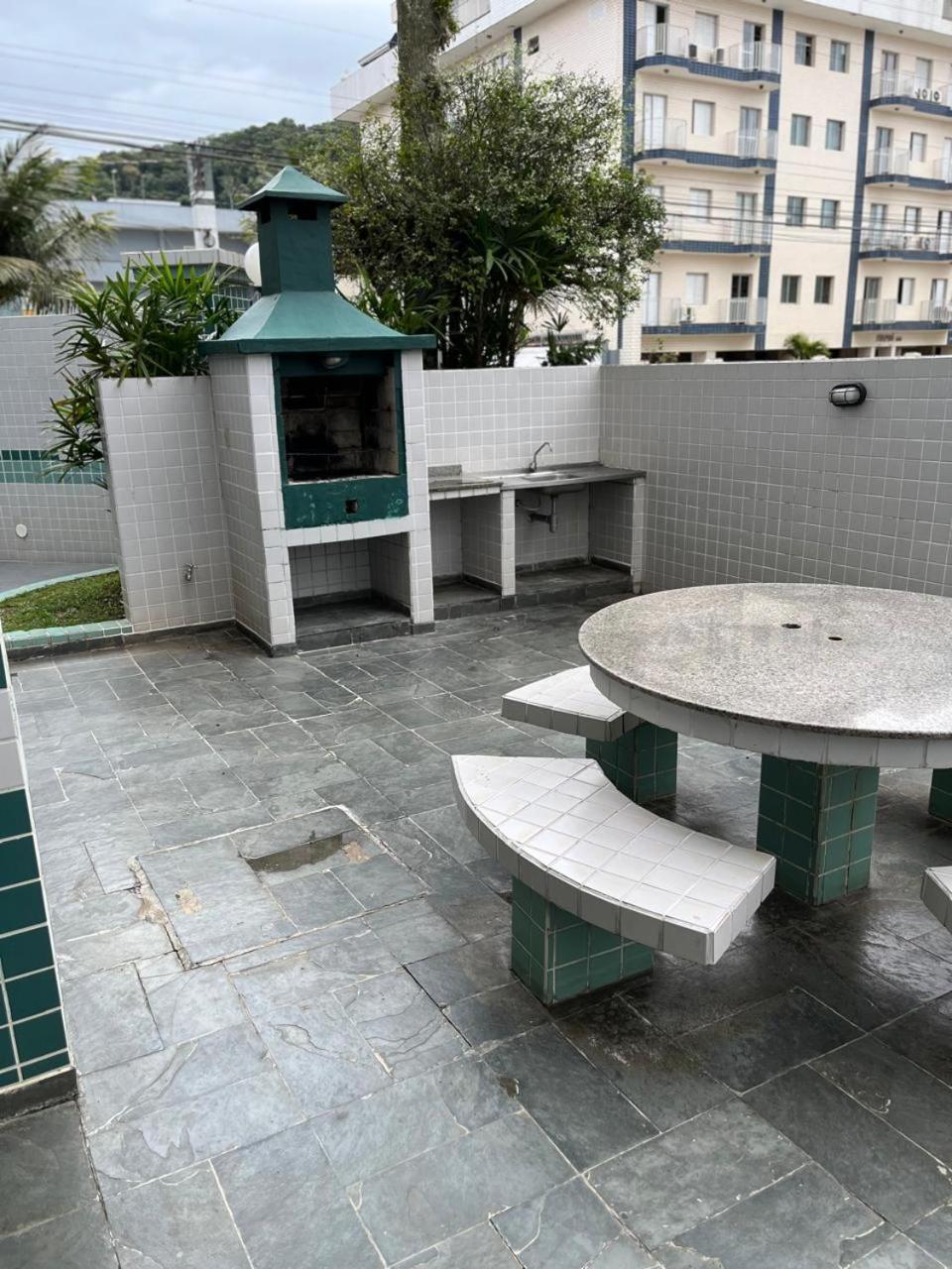 Grande 300mt Da Apartamento